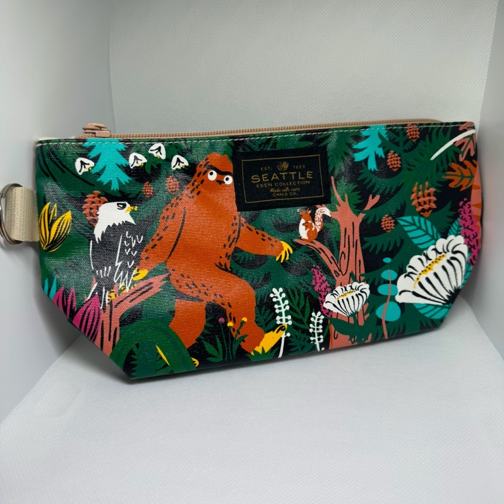 Chalo Seattle Bigfoot Forest Pouch